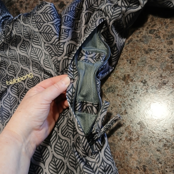 BILLABONG Snowboarding Jacket - GIRLS/JUNIOR LARGE - Picture 8 of 16